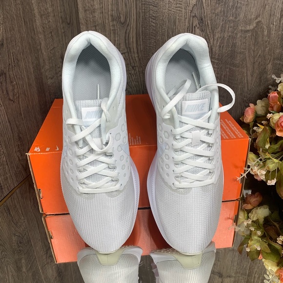❤️ Nike Downshifter 7 men’s white/pure platinum - Picture 2 of 8